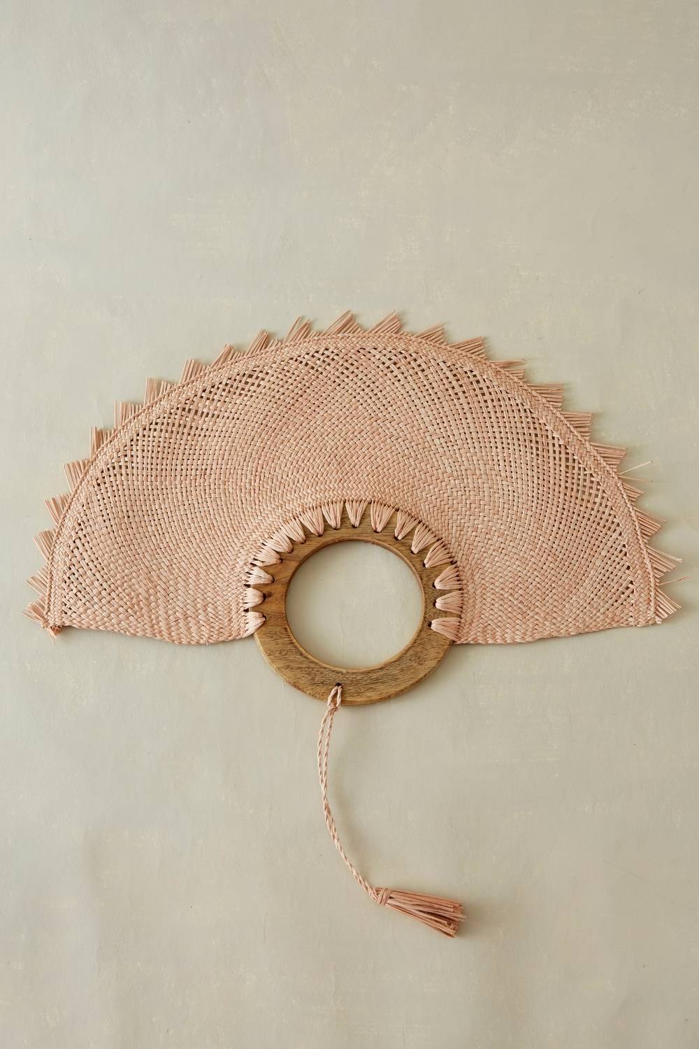Artisan & Fox - Homewares - JIPIJAPA Handwoven Wall Decor in Pastel Pink - Handcrafted in Mexico