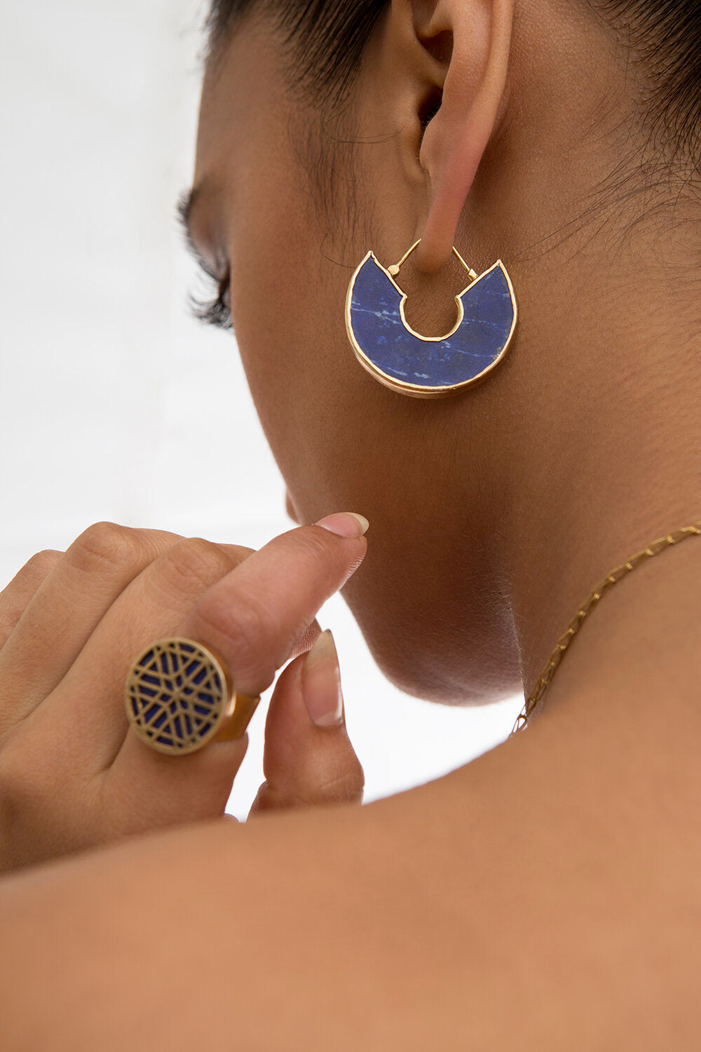 Artisan & Fox - Jewellery - JALI Signet Ring in Lapis Lazuli - Handcrafted in Afghanistan
