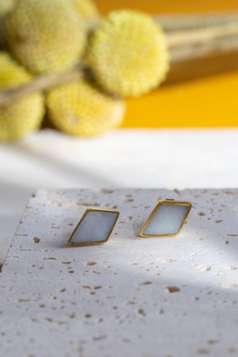 KITE Gold Earstuds in White Marble
