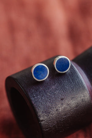 MAH Silver Earstuds in Lapis Lazuli