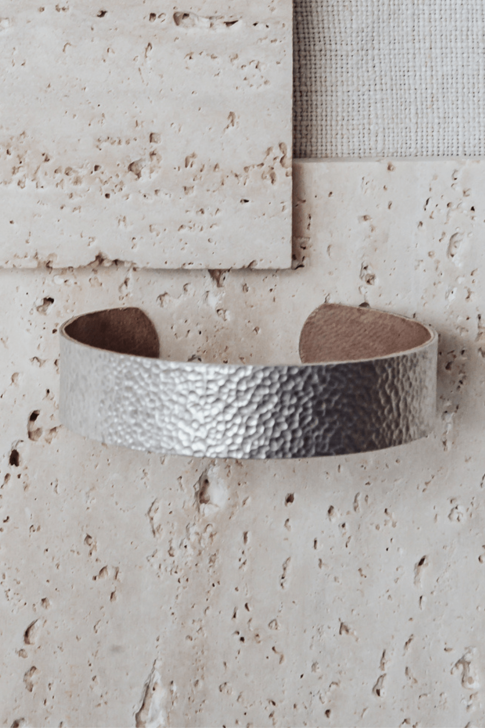 Artisan & Fox - Jewellery - MENTAO Aluminium Bracelet in Grey - Crafted in Burkina Faso